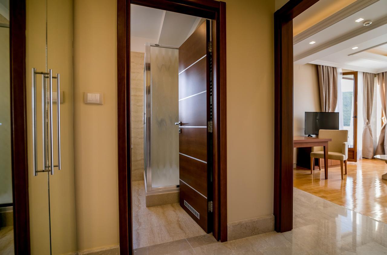 Hedera Residences - Kumbor ヘルツェグ・ノヴィ エクステリア 写真